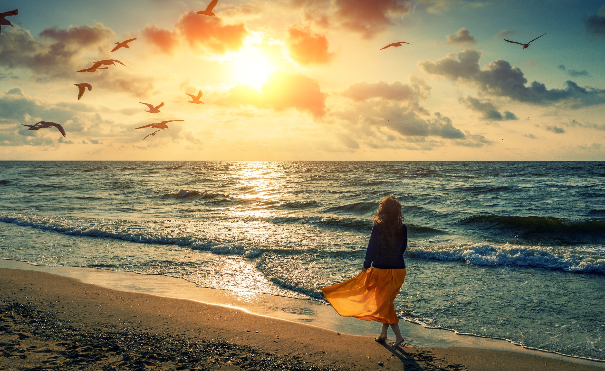 How To Turn A Beach Day Into A Transformational Experience—For You And ...