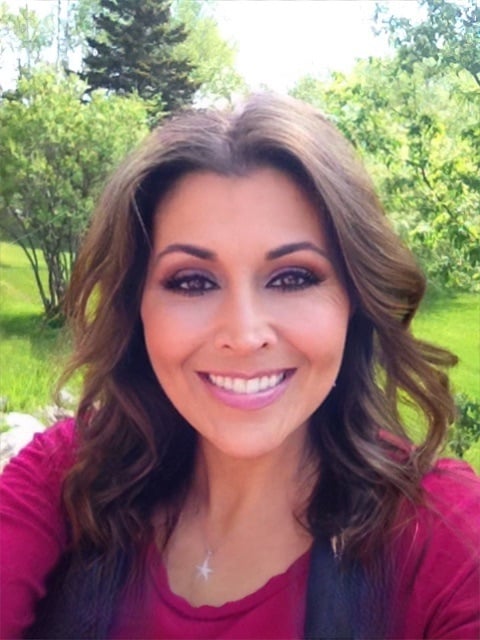 Astrologer & Psychic Lisa Paron