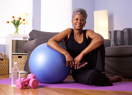 Woman Menopause 33838013 S