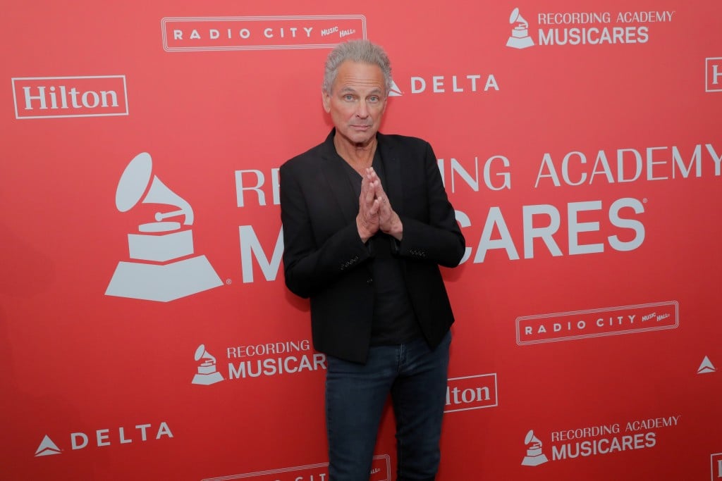 Musician Lindsey Buckingham Of Fleetwood Mac Arrives To Attend The 2018 Musicares Person Of The Year Show Honoring Fleetwood Mac At Radio City Music Hall In Manhattan, New York