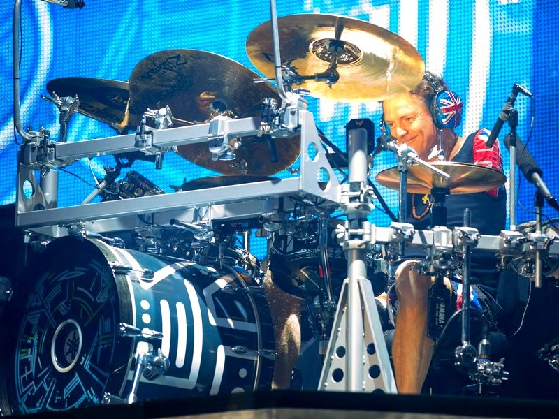 Def Leppard’s Rick Allen Credits Charlie Watts For Him Becoming A Drummer