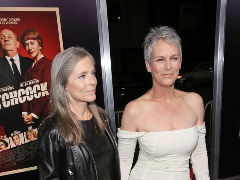 Jamie Lee Curtis Fully Embraces Her Body In New Film