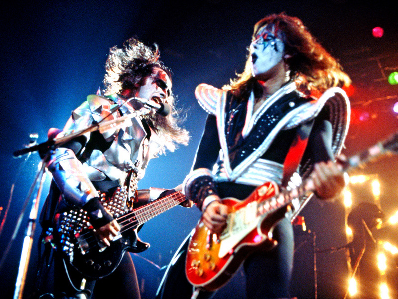 Gene Simmons Invites Ace Frehley To Join Kiss For Encores