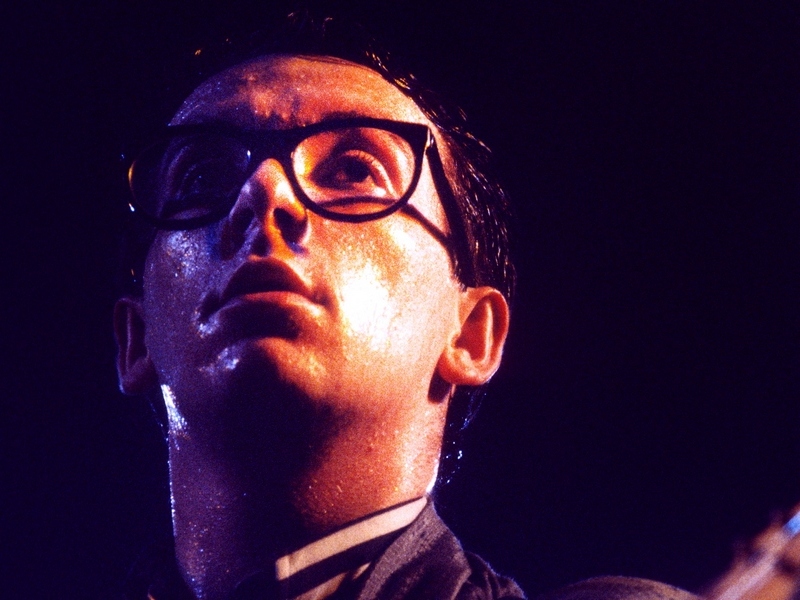 Elvis Costello Says His Songs Aren’t Misogynistic