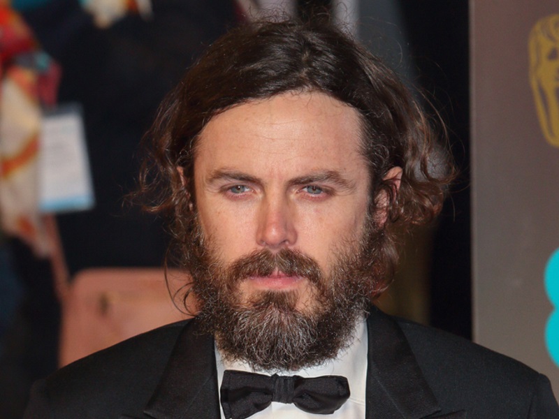 Burglar Breaks Into Casey Affleck’s Home, Scaring Girlfriend