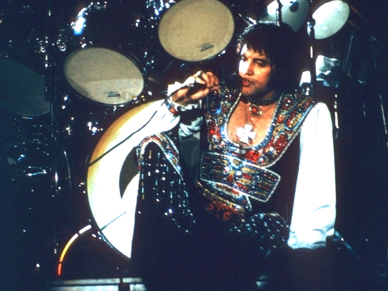 45 Years Ago: Elvis Presley Performs His Final Concert