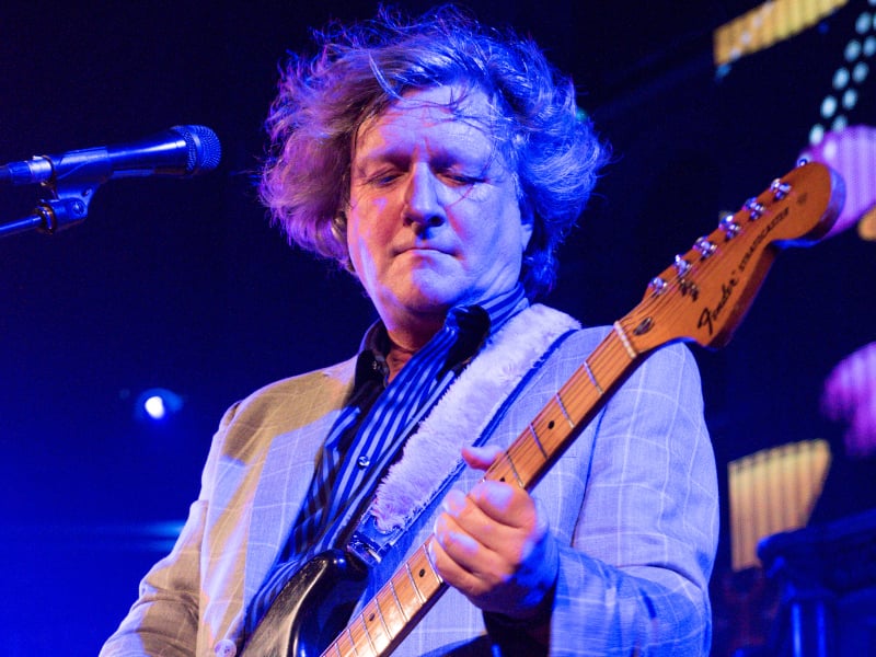 Squeeze’s Glenn Tilbrook Rolls Out Solo Fall Dates