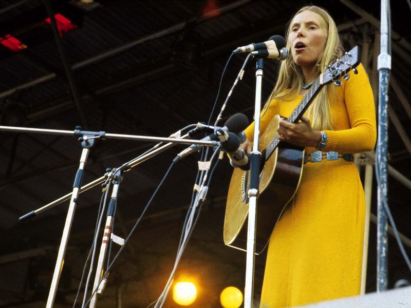 Paul Simon & Joni Mitchell Play Surprise Sets At Newport Folk Festival