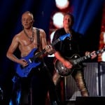 Def Leppard's Phil Collen (l) And Vivian Campbell Perform During The Iheartradio Music Festival At T Mobile Arena In Las Vegas