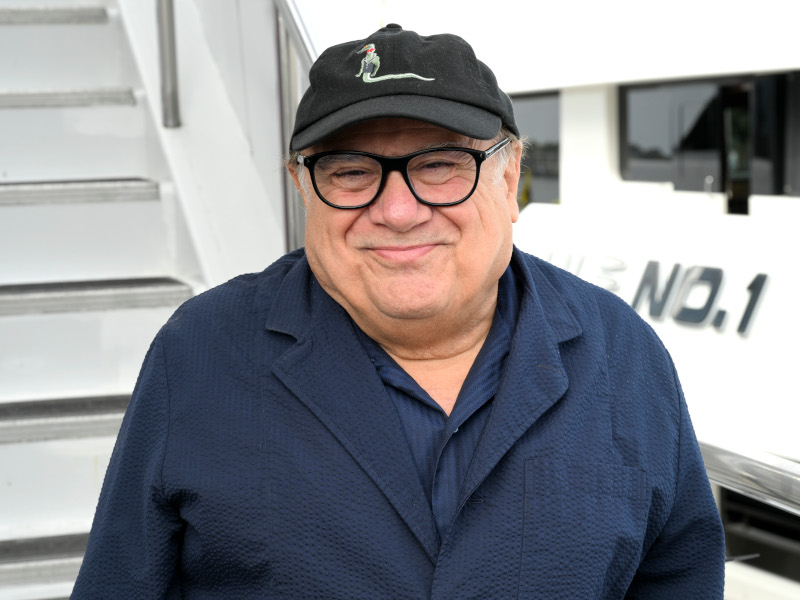 Danny Devito Says His Penguin Was Better Than Colin Farrell’s In ‘the Batman’