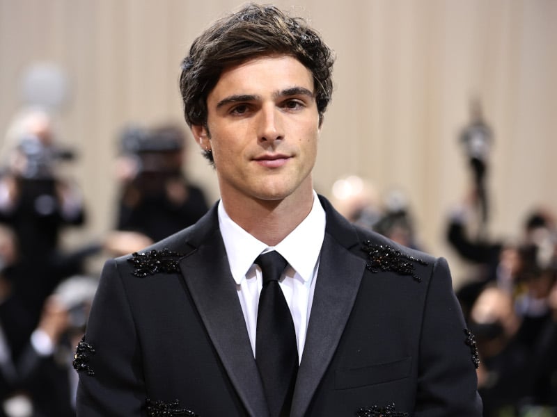 Jacob Elordi Almost Quit Acting After ‘kissing Booth’ Fame