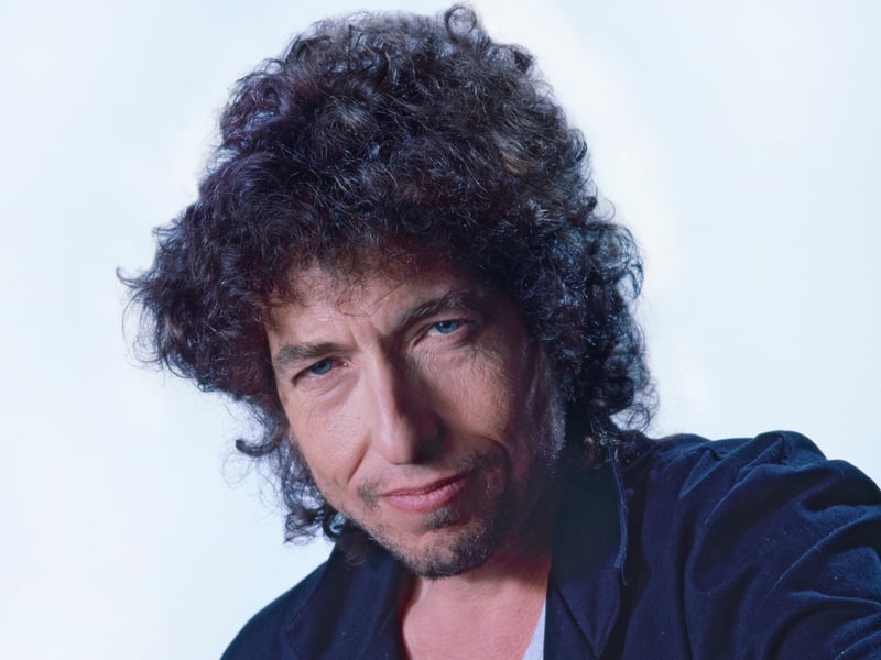 Bob Dylan Taps Hollywood Heavyweights For New Audiobook