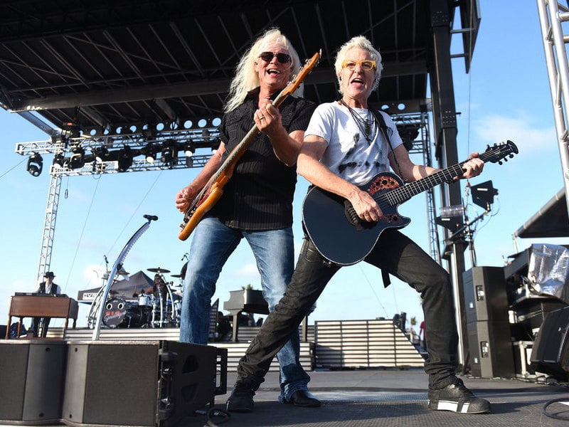 Reo Speedwagon On The Road Through Summer