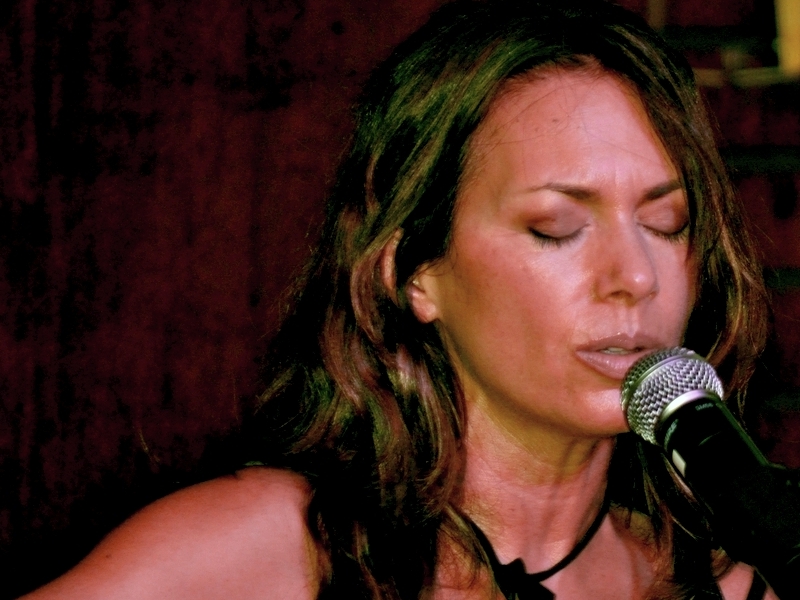 Susanna Hoffs Covers The Rolling Stones And Squeeze On New Album