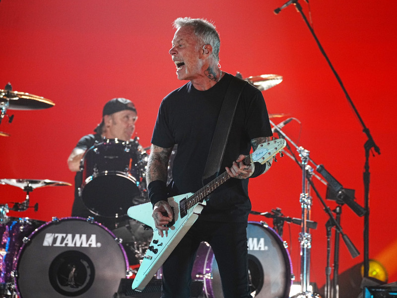 Metallica Hits Number One On ‘top Hard Rock’ And ‘top Rock’ Albums Charts