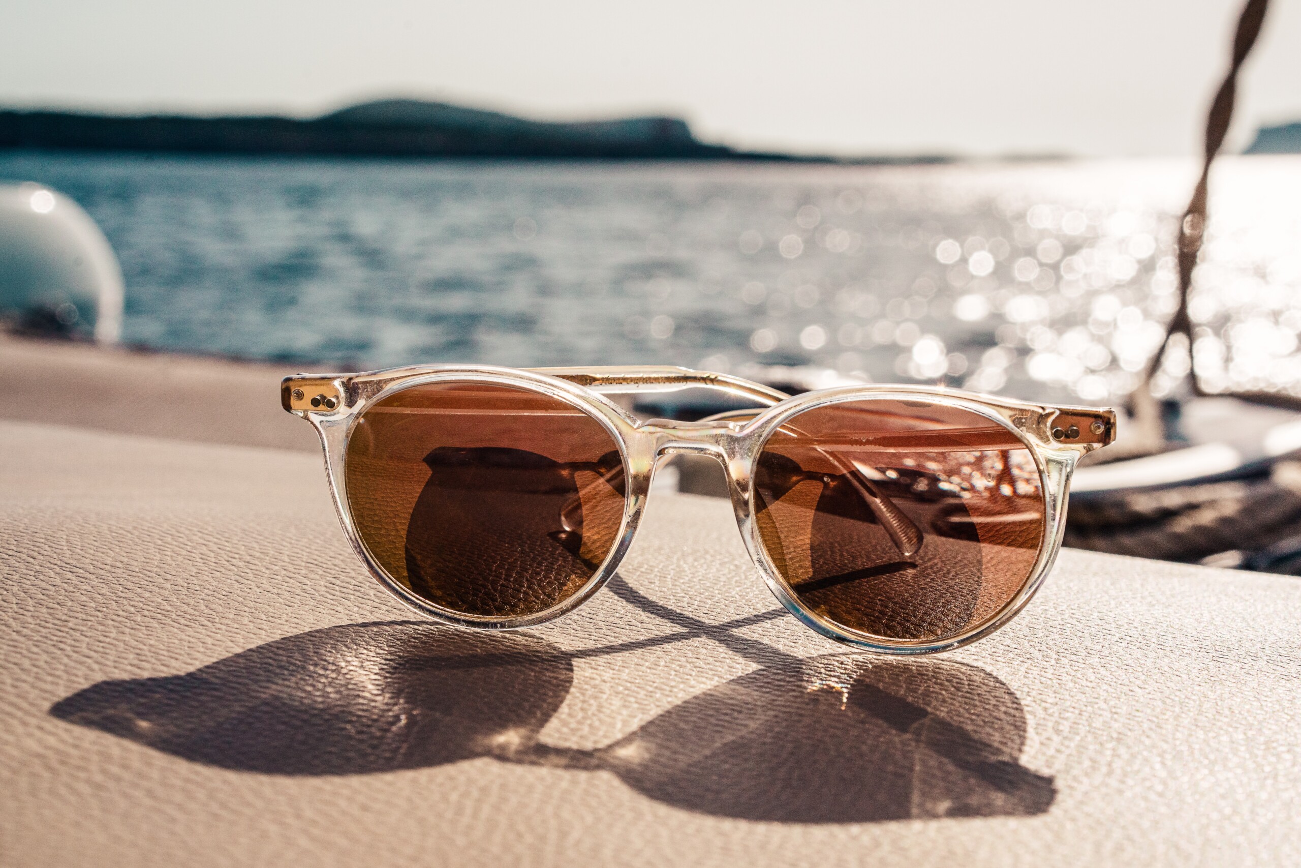 Summer Safety Tip: Don't Leave Sunglasses on Your Dashboard - Sunny 92.3 - Vimarsana News