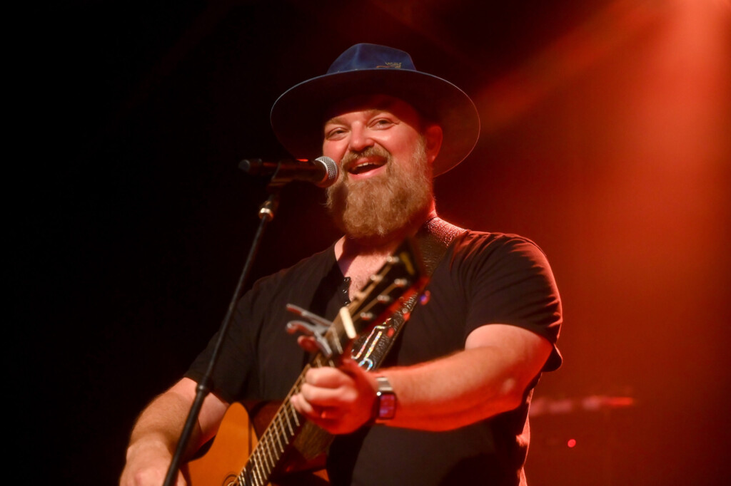 Zac Brown Files Temporary Restraining Order Against His Estranged Wife