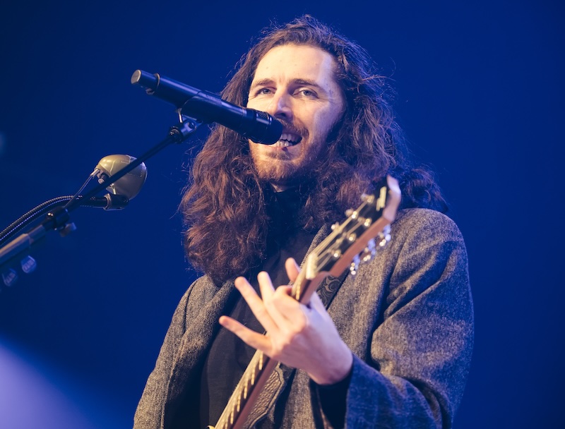 Hozier Announces 2025 ‘unreal Unearth’ North American Tour Dates