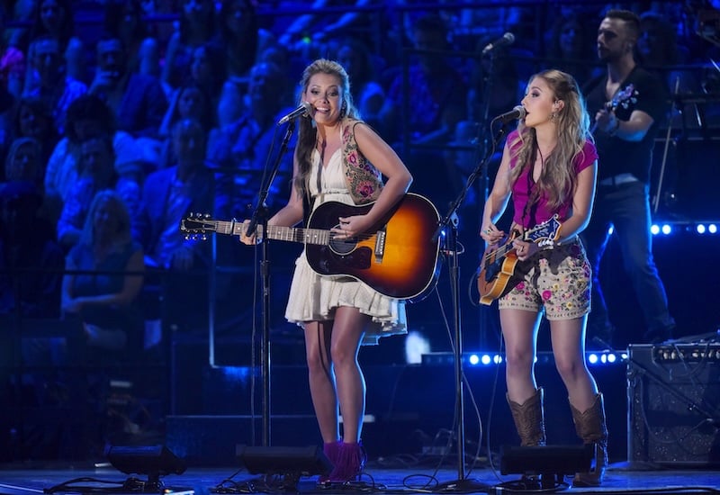 Maddie & Tae Announce That They Are Splitting