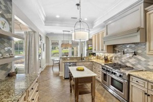 Kitchen 1