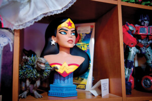 A bust of Wonder Woman