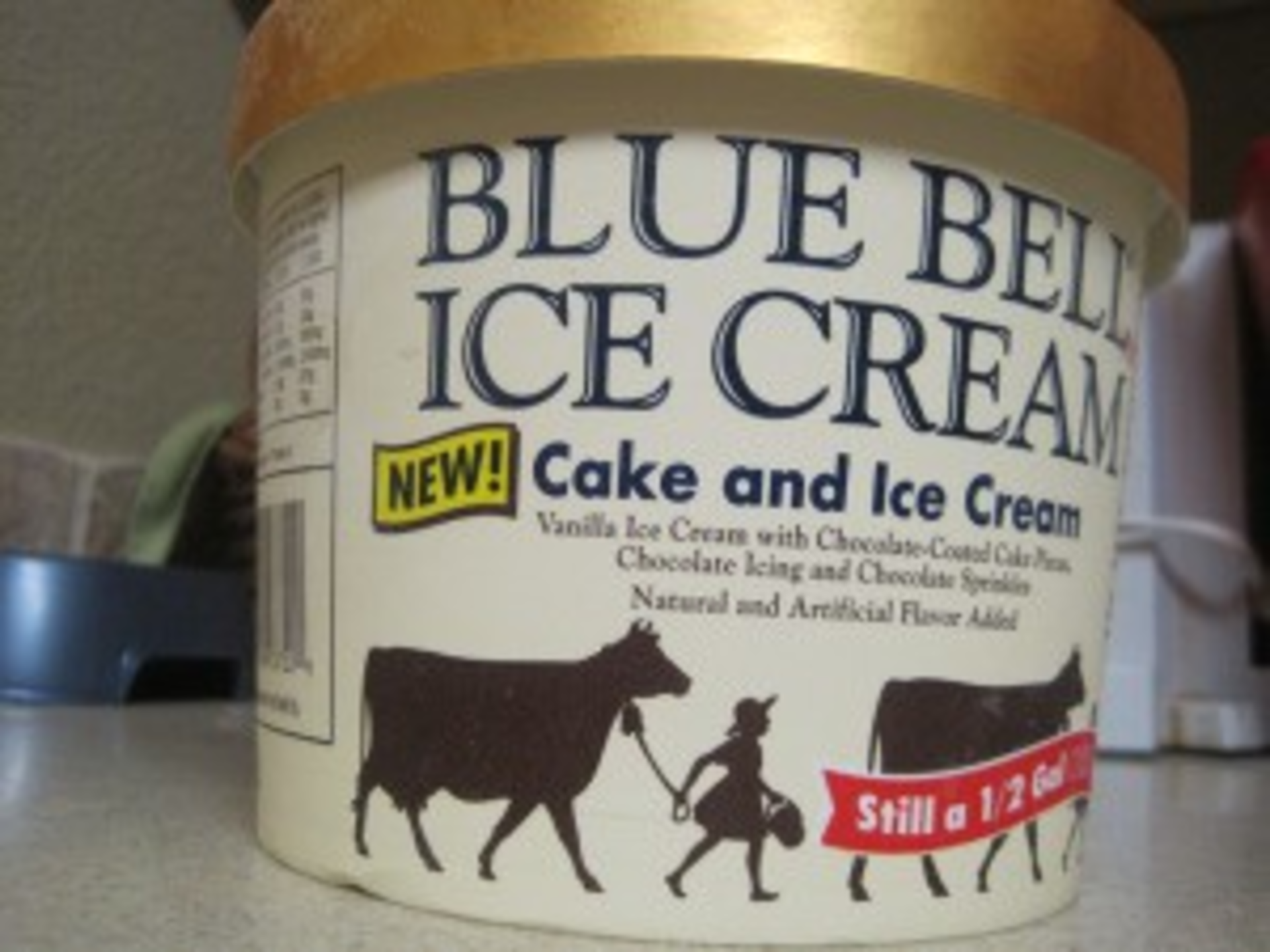 Blue Bell's New Chocolate Peanut Butter Overload Ice Cream Is a Decadent  Delight