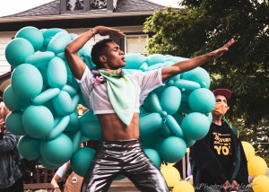 Molly Balloons Parade 2154