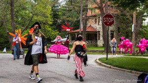 Molly Balloons Parade 2417