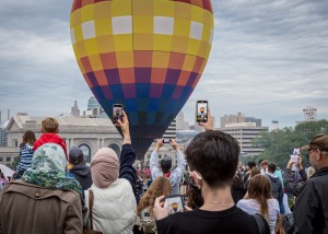 Liberty Memorial Balloon Glow 05 30 21 9108