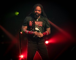 Sevendust20220325 3