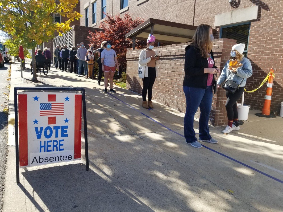 Women could claim the most governors’ seats in U.S. history in November