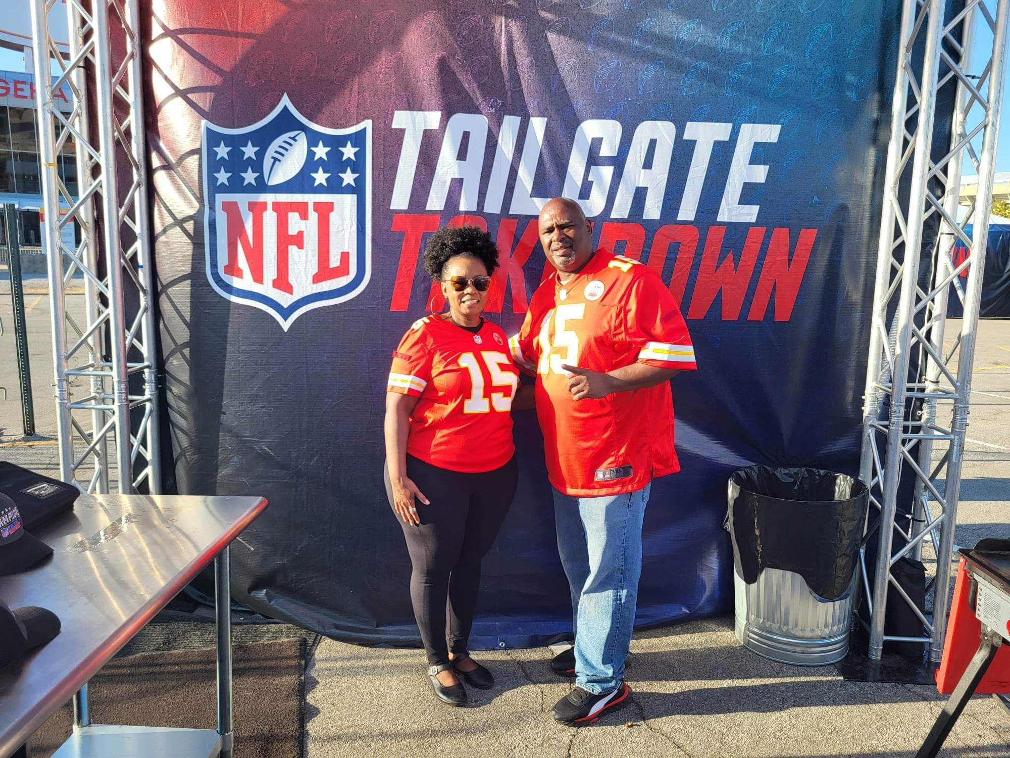 NFL's Tailgate Takedown Chiefs grill the Raiders in competitive tailgating