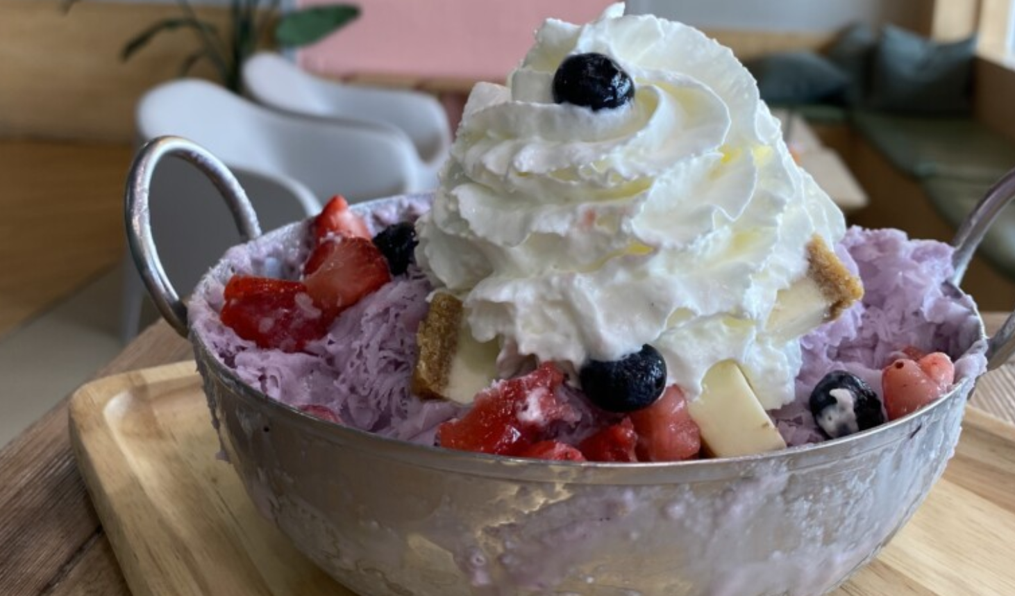 Dish & Drink KC Poke bowls at Hokibar, shaved ice cream at I Am Frozen