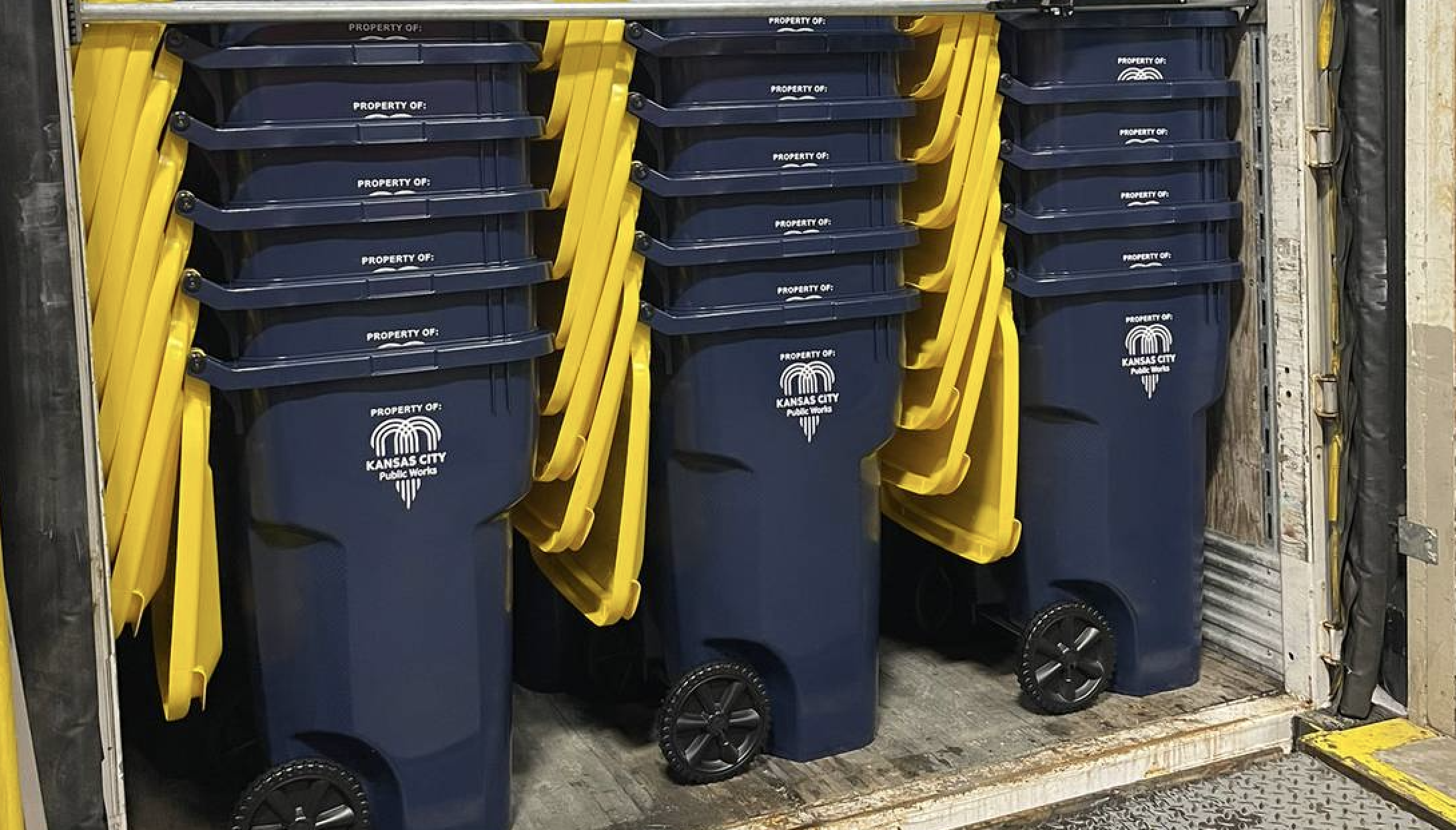 How do I get a new recycling bin/cart in Kansas City?