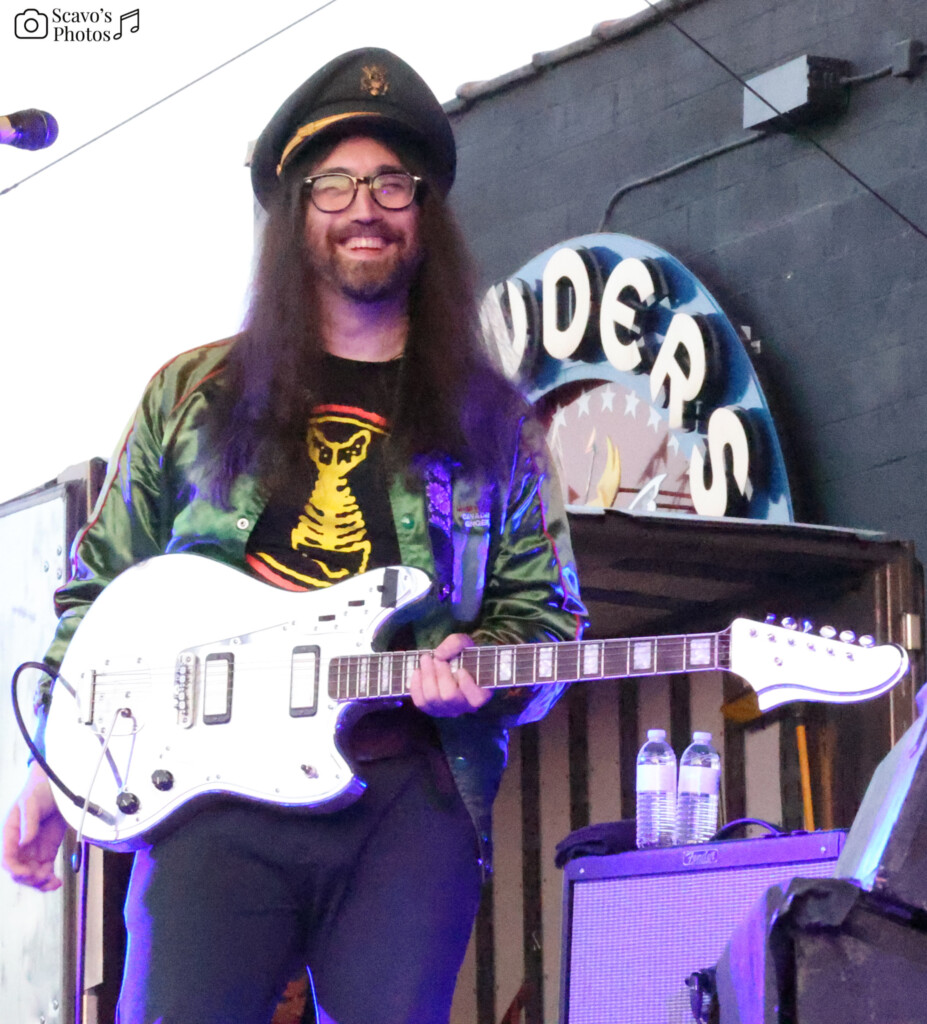 Photos Les Claypool’s Flying Frog Brigade brings absurdity to Grinders