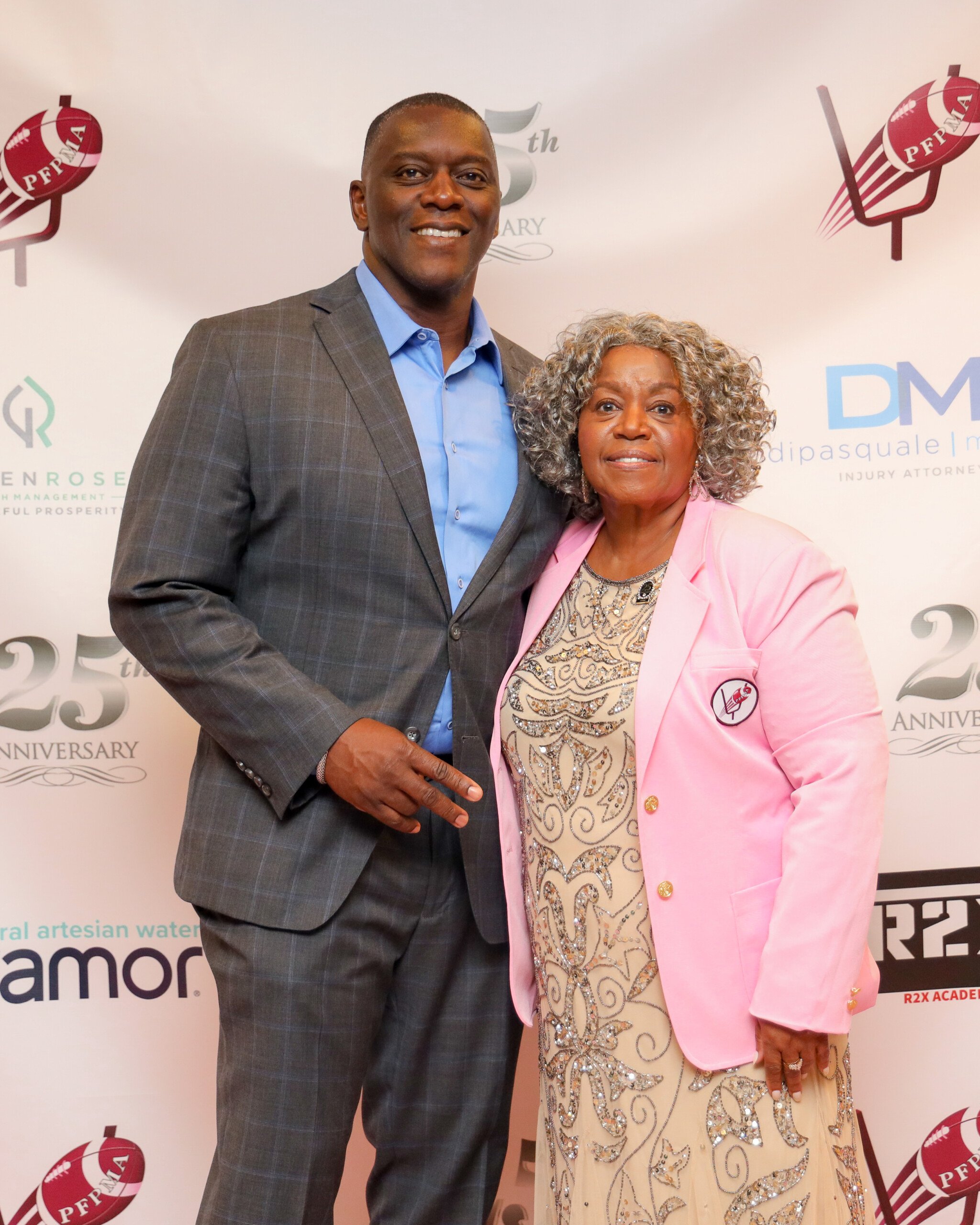 Professional Football Players Mothers Association Celebrates 25 Years 