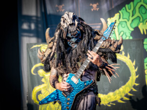 Gwar 9