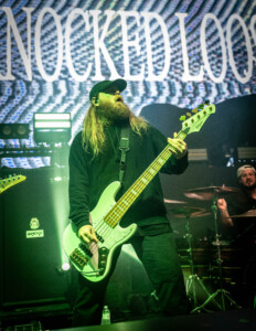 Knickedloose 4