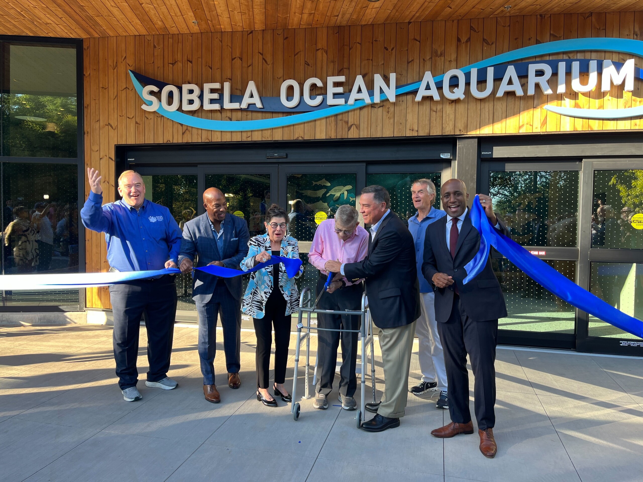 Kansas City Zoo reveals Sobela Ocean Aquarium in public opening event