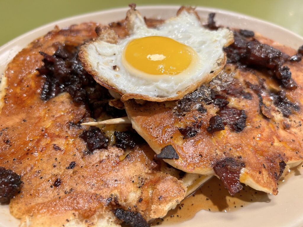 Bacon Eggs Pancakes At Snooze Am Eatery