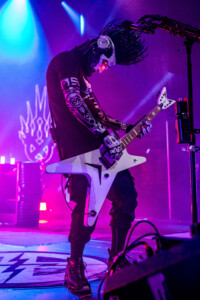 Staticx 17