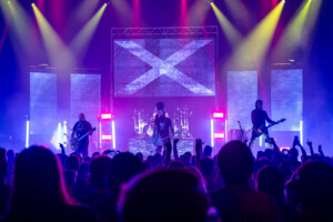 Staticx 19