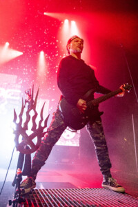 Staticx 11