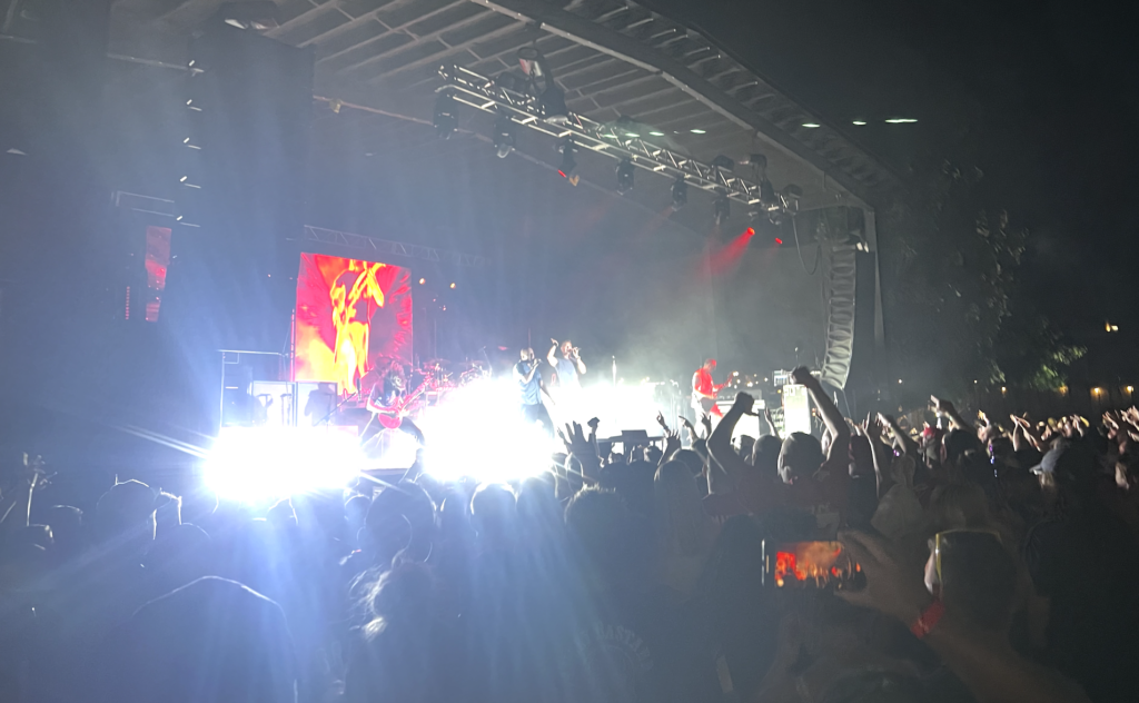 311 closes out the Grinders concert year in style with sold out evening