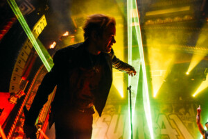 042124 Sum41 20