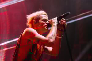 042124 Sum41 29