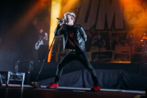 042124 Sum41 7