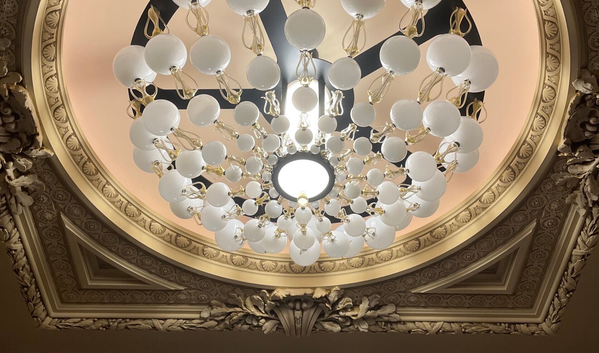 Belger Arts and Kansas City Museum collaboration chandelier shines light on...