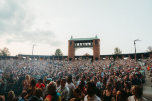 Vampire Weekend Starlight Theatre 6