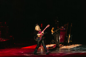 Melissa Etheridge The Pitch 25